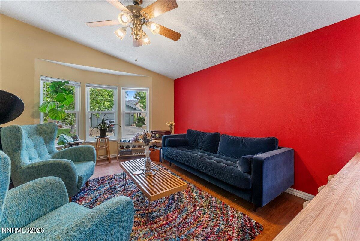 290 Rue De La Jaune Sparks, NV 89434 - Photo 11 of 35 10-290 Rue De La Jaune Sparks NV 89436 (