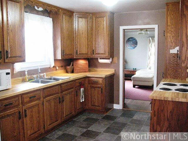 19 East Freeman Street Rice Lake, WI 54868 - Photo 8 of 9