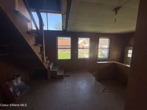 $269,000 | 116 West 4th Avenue, Clark Fork, ID 83811