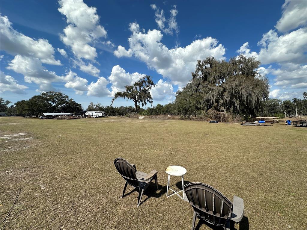 9988 Bryant Road Lithia, FL 33547 - Photo 7 of 12