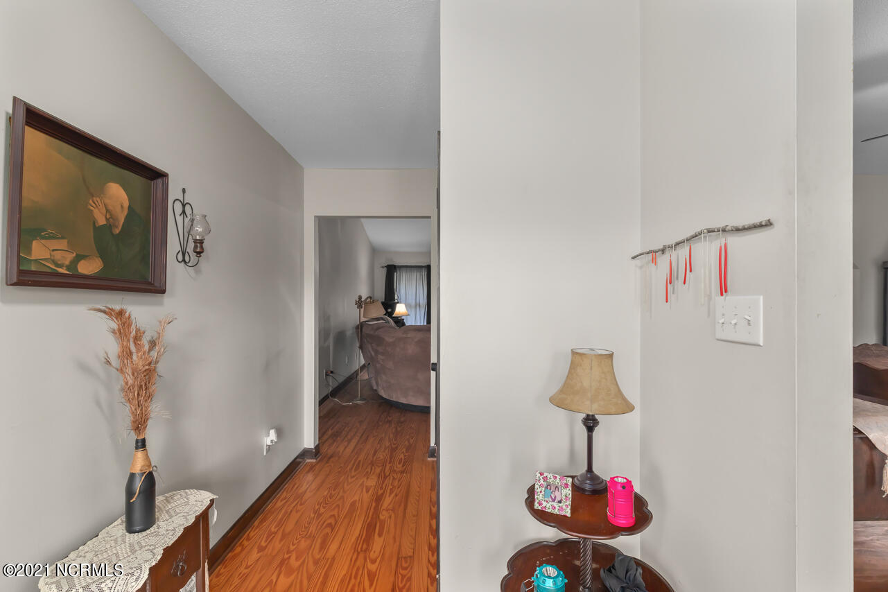 412 C R Edwards Road Beulaville, NC 28518 - Photo 4 of 43 6