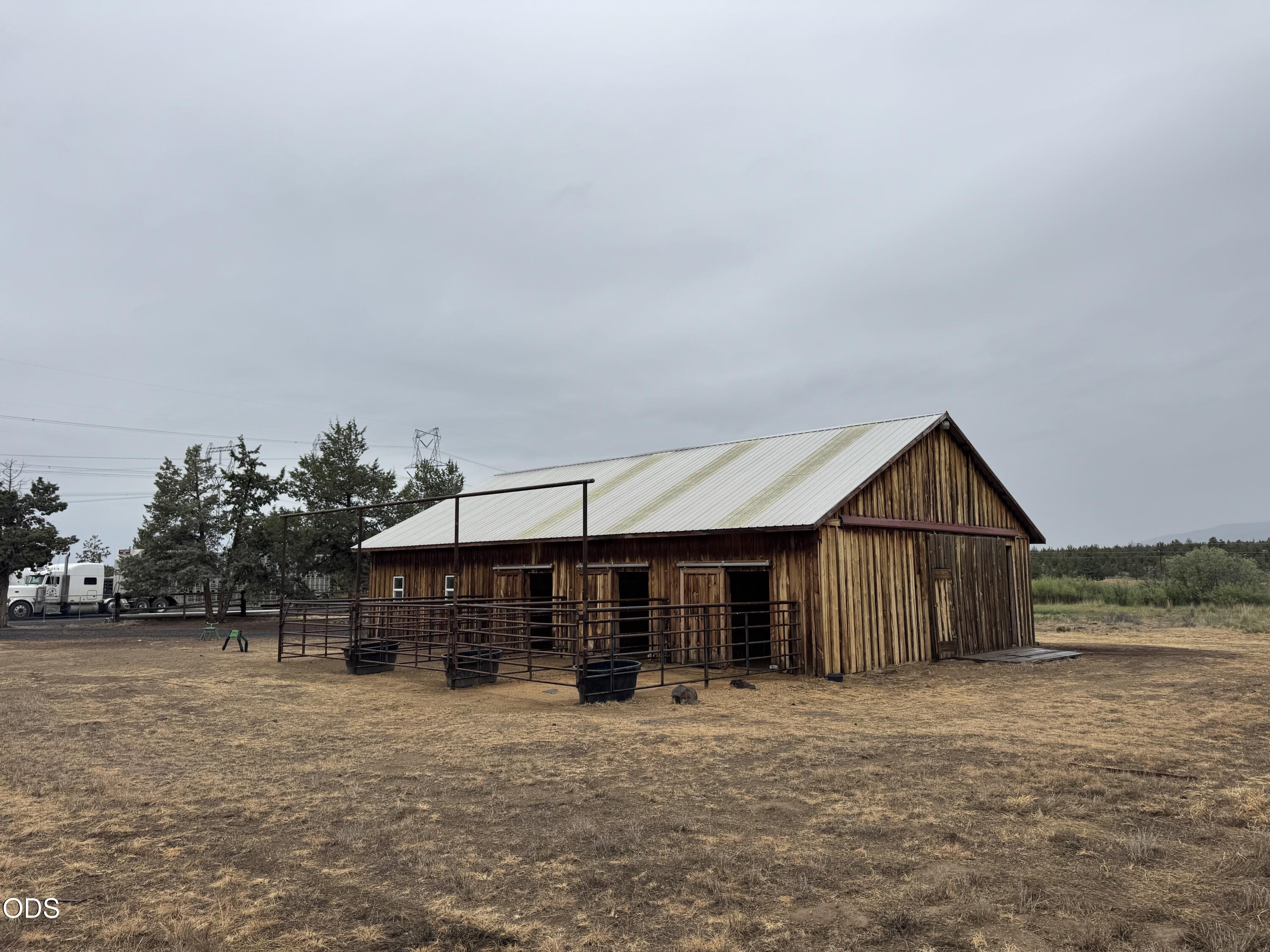 7995 Southwest Houston Lake Road Powell Butte, OR 97753 - Photo 42 of 70