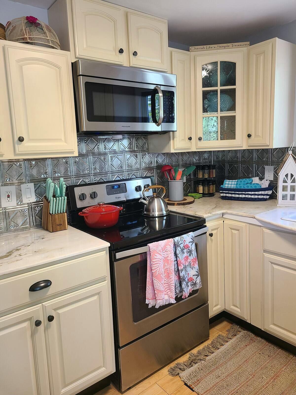 6 Acorn Circle Standish, ME 04084 - Photo 10 of 48 tempImageLvZy2b