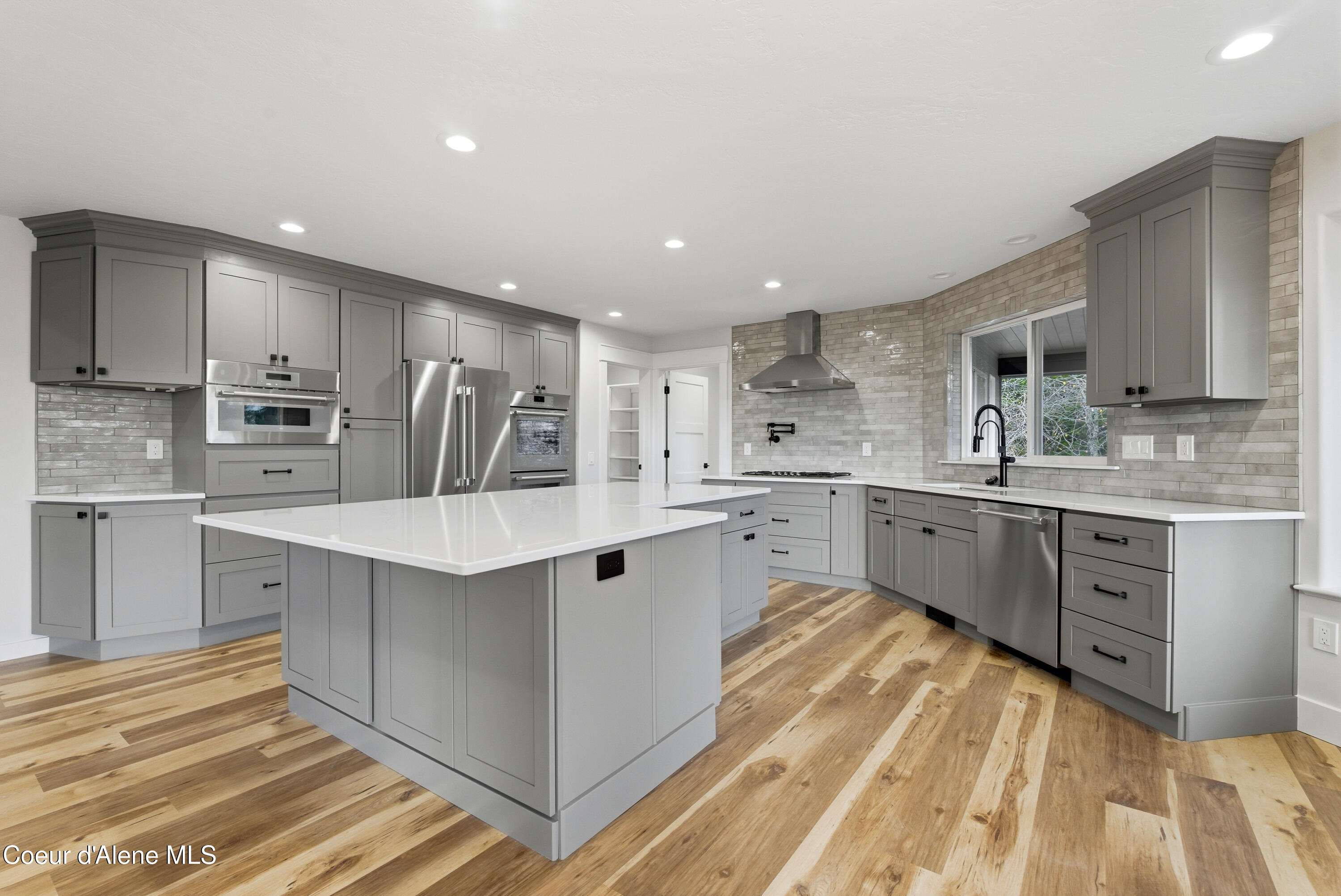 422 Roop Road Cocolalla, ID 83813 - Photo 12 of 61 DSC03053