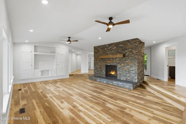 $1,995,000 | 422 Roop Road, Cocolalla, ID 83813