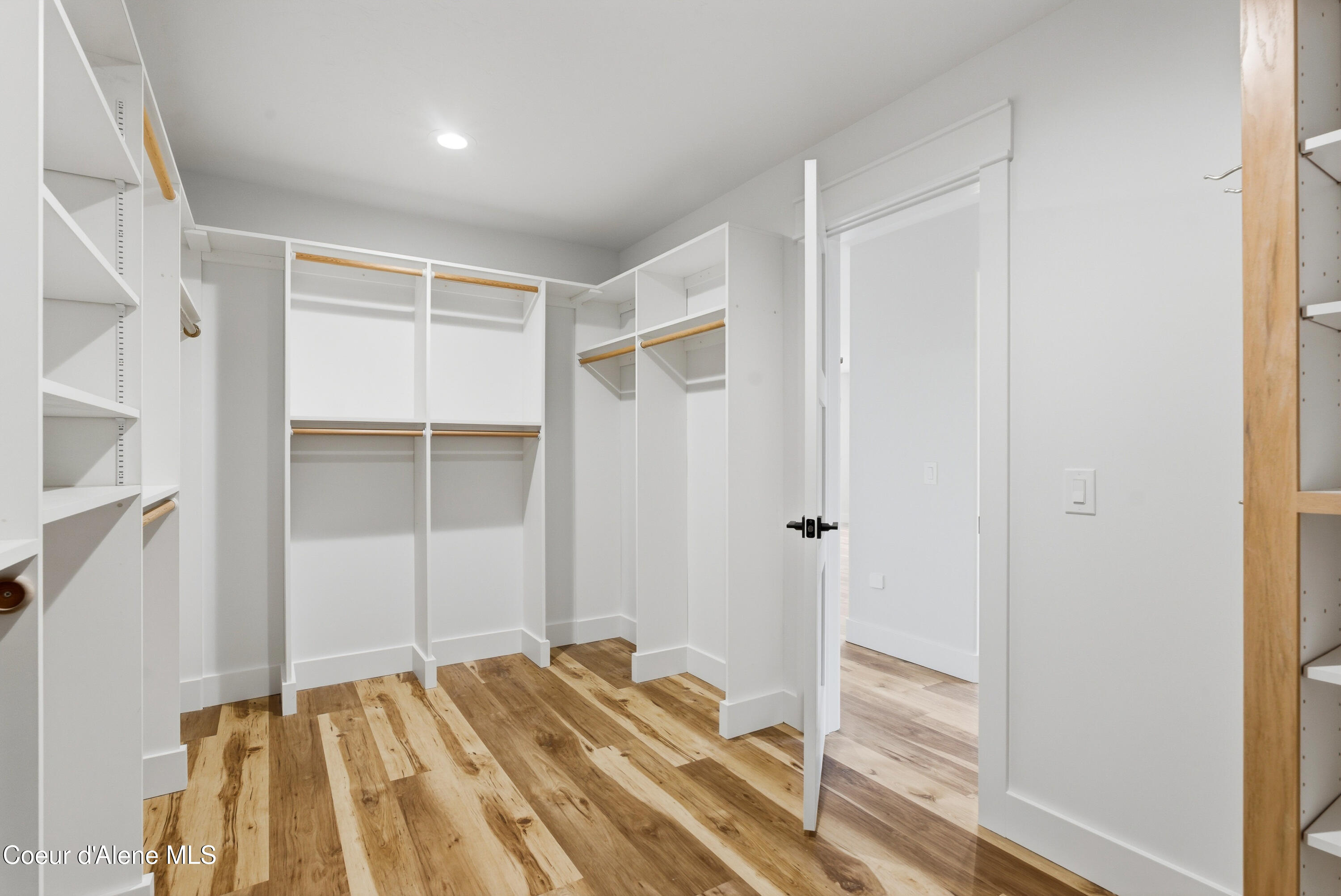 422 Roop Road Cocolalla, ID 83813 - Photo 20 of 61 DSC02853