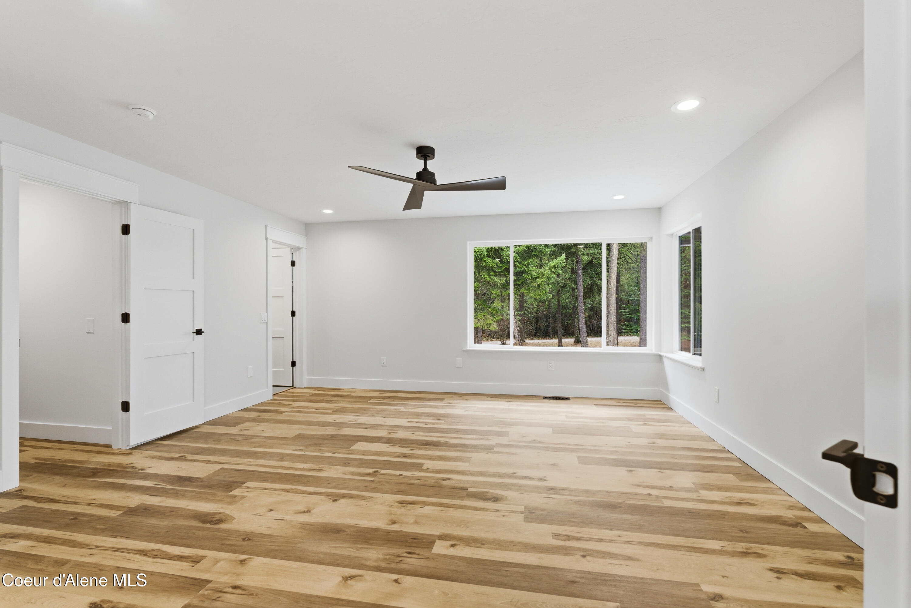 422 Roop Road Cocolalla, ID 83813 - Photo 26 of 61 DSC02888