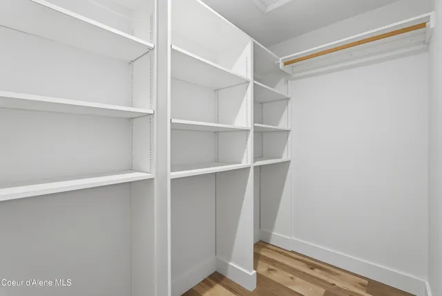 $1,995,000 | 422 Roop Road, Cocolalla, ID 83813