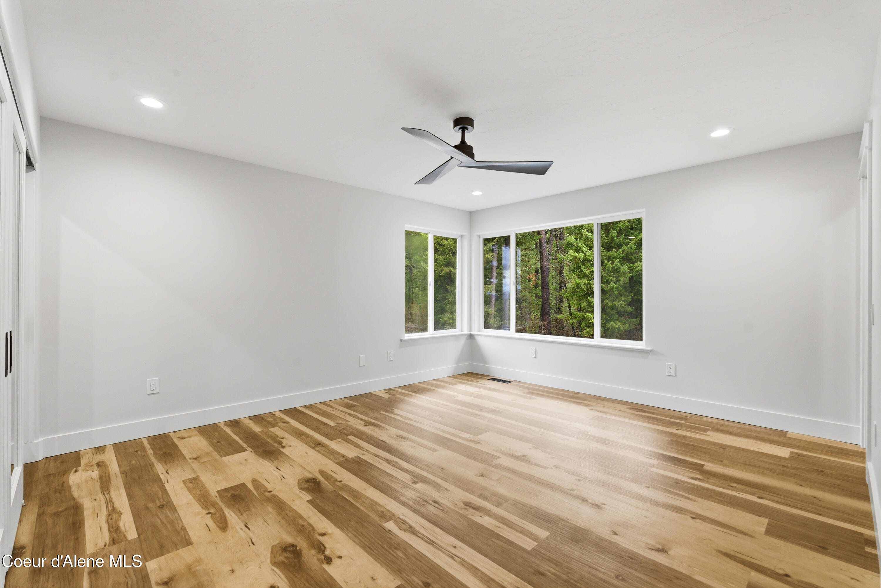 422 Roop Road Cocolalla, ID 83813 - Photo 29 of 61 DSC02908