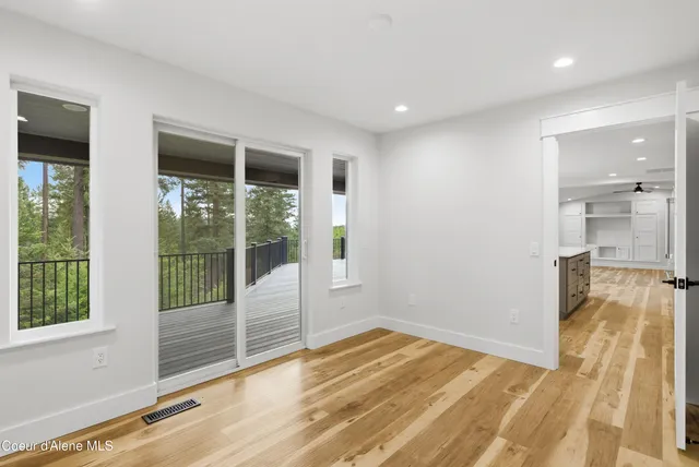 $1,995,000 | 422 Roop Road, Cocolalla, ID 83813