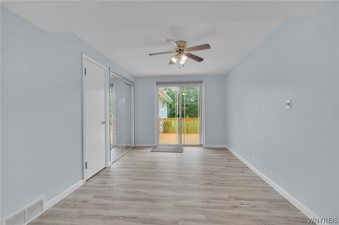 208 Bennington Road Amherst, NY 14226 - Photo 15 of 41
