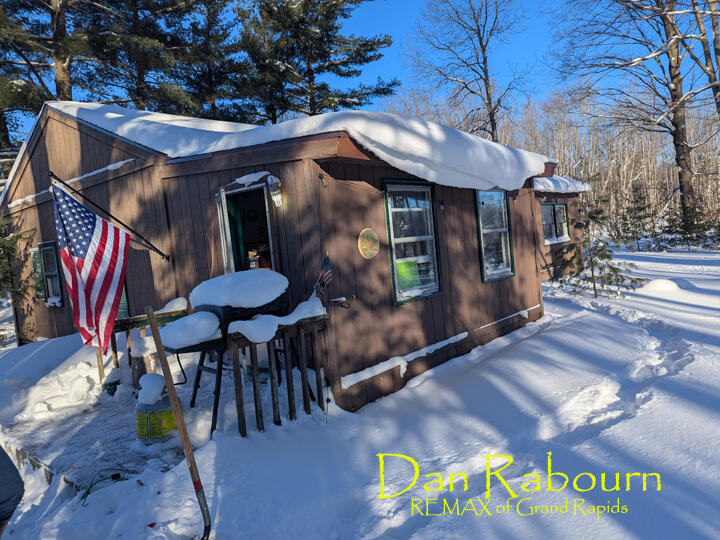 5263 East 8 Mile Road Luther, MI 49656 - Photo 13 of 17 PXL_20260131_145350724 (1)