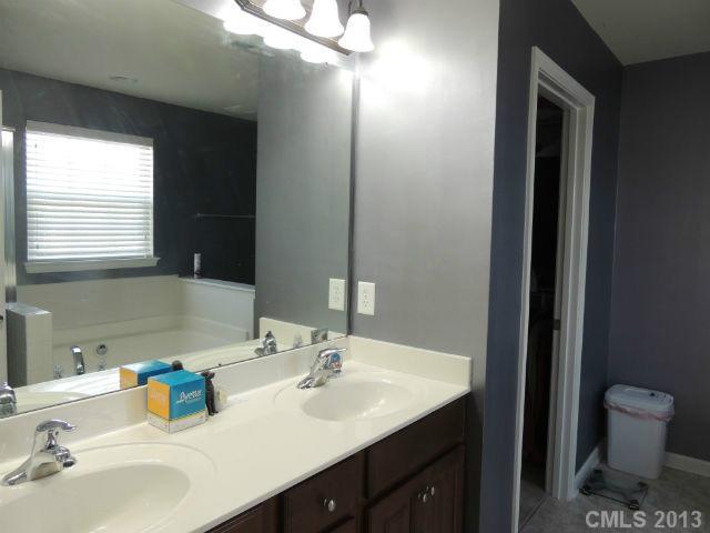 417 Windsor Gate Drive, Unit 12 Fort Mill, SC 29708 - Photo 10 of 16