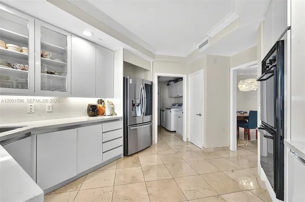 $8,500 | 21050 Point Place, Unit 2301, Aventura, FL 33180