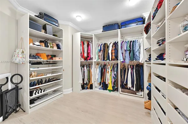 $8,500 | 21050 Point Place, Unit 2301, Aventura, FL 33180