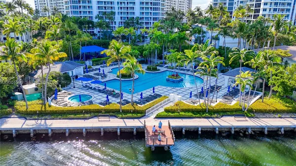 $8,500 | 21050 Point Place, Unit 2301, Aventura, FL 33180