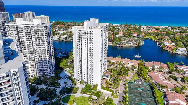 $8,500 | 21050 Point Place, Unit 2301, Aventura, FL 33180