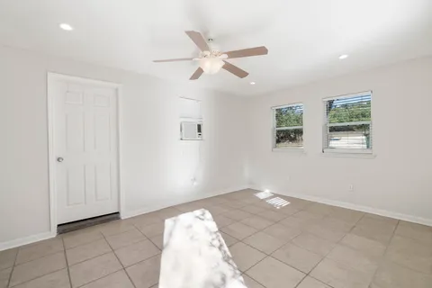 $600,000 | 2058 Montell Road, Wimberley, TX 78676