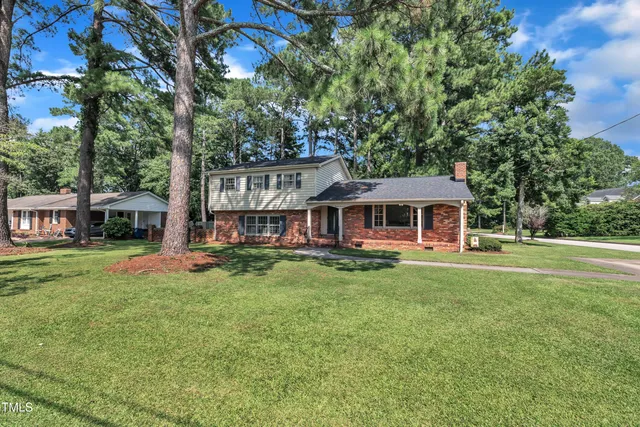 $285,000 | 1500 Wellons Avenue, Dunn, NC 28334