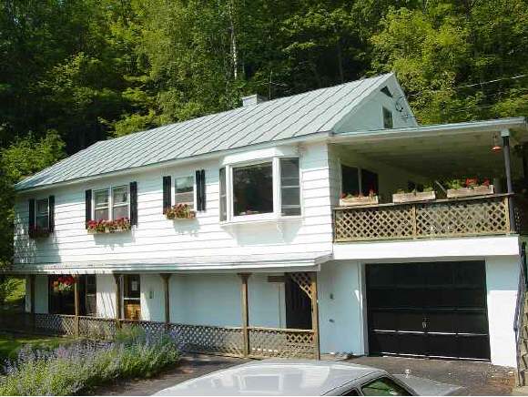 2951 North Hartland Road Hartford, VT 05001 - Photo 1 of 2 Gallery Image 1