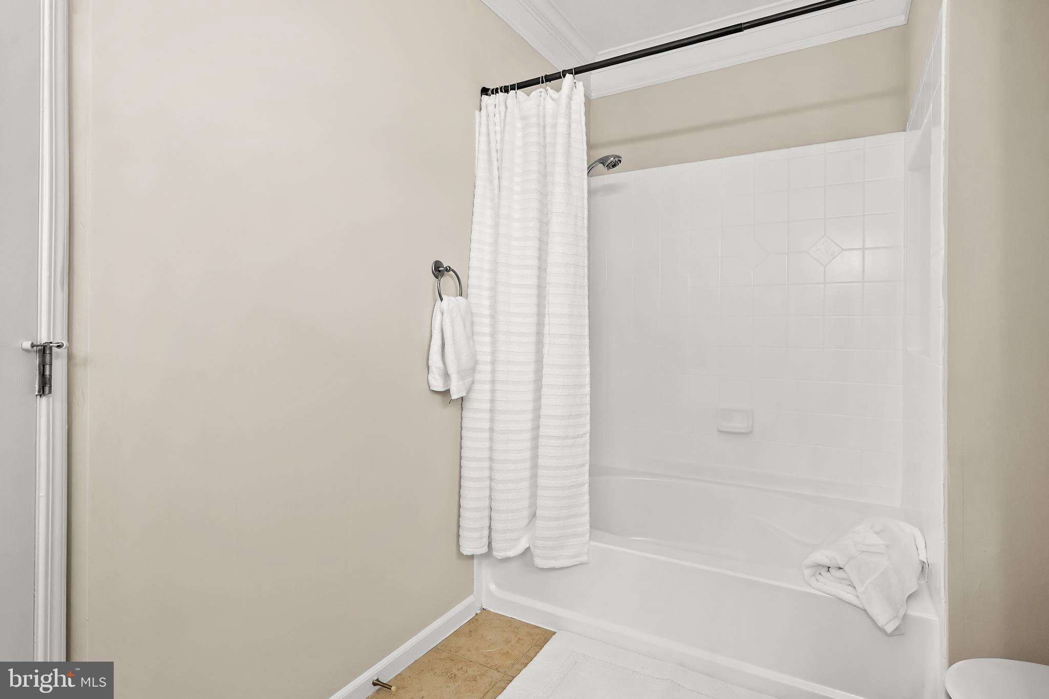 514 Sunset View Terrace Southeast, Unit 207 Leesburg, VA 20175 - Photo 32 of 51