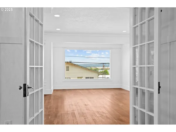 a view of an empty room
