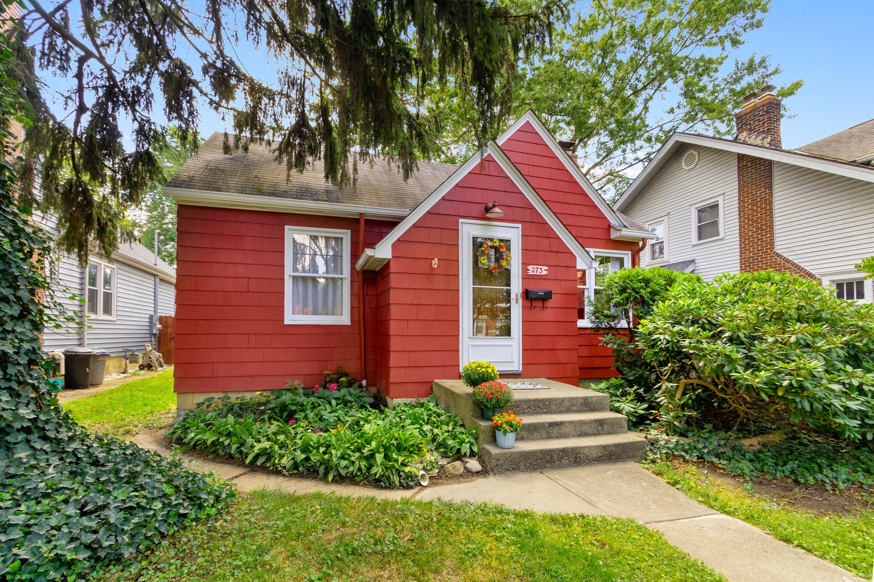 273 Tibet Road Columbus, OH 43202 - Photo 2 of 23 273 Tibet Road-2.jpg-FULL