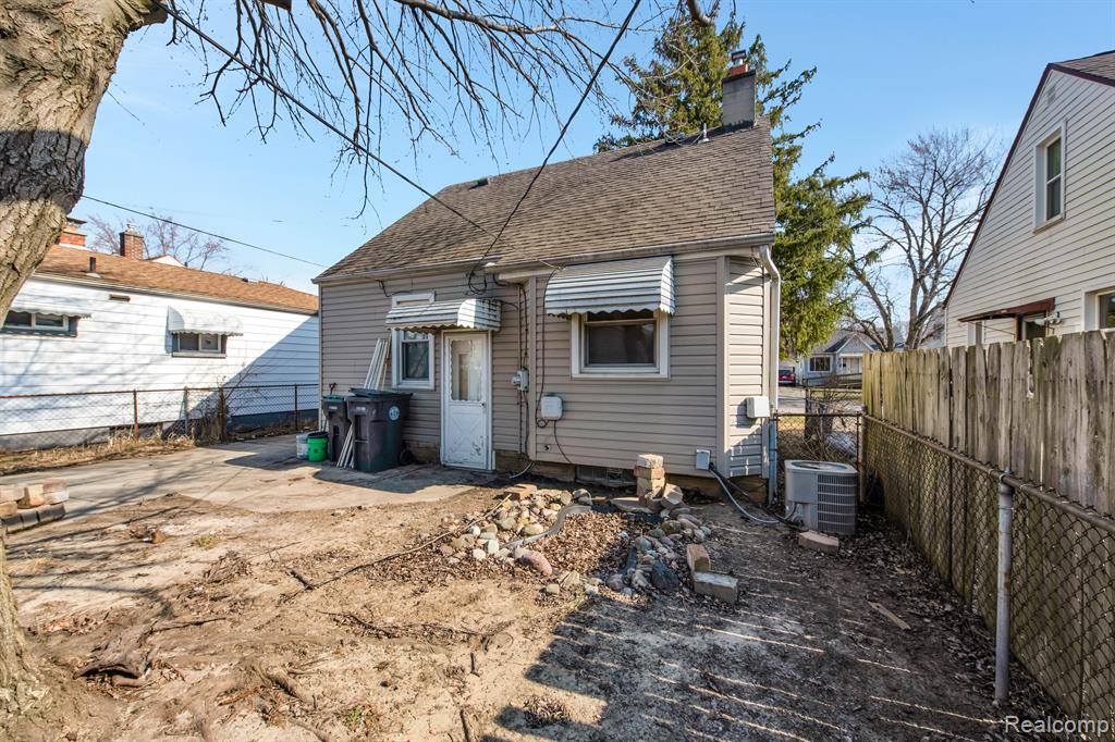18891 Reed Street Melvindale, MI 48122 - Photo 28 of 29