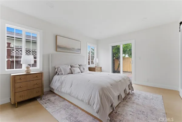 $869,000 | 2010 Golden, Long Beach, CA 90806