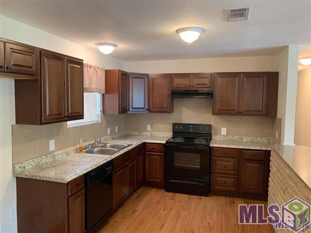 7606 Amite Church Road Denham Springs, LA 70706 - Photo 3 of 10