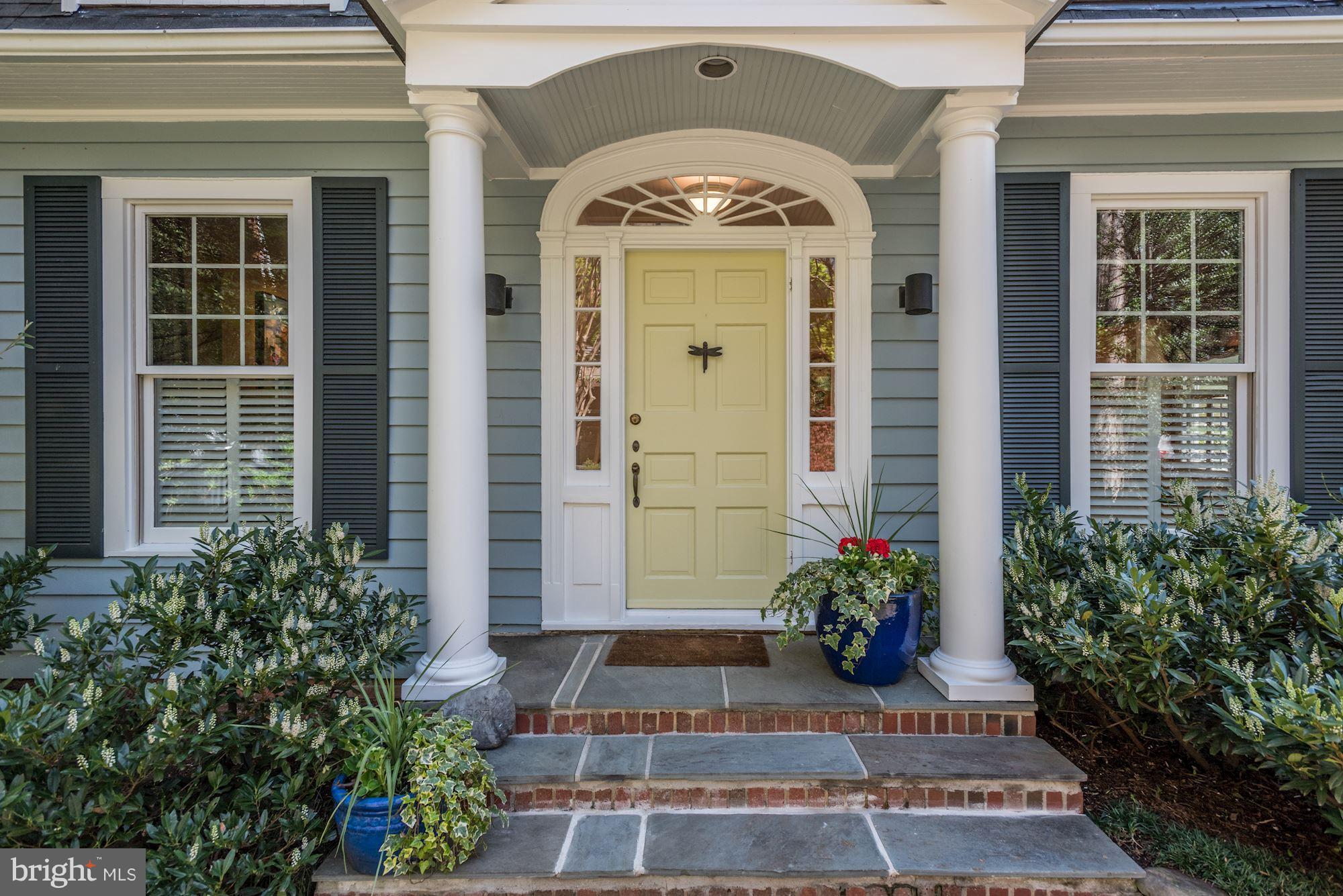 1507 Stonewall Road Alexandria, VA 22301 - Photo 2 of 29 Guests are welcomed with symmetry and elegance.