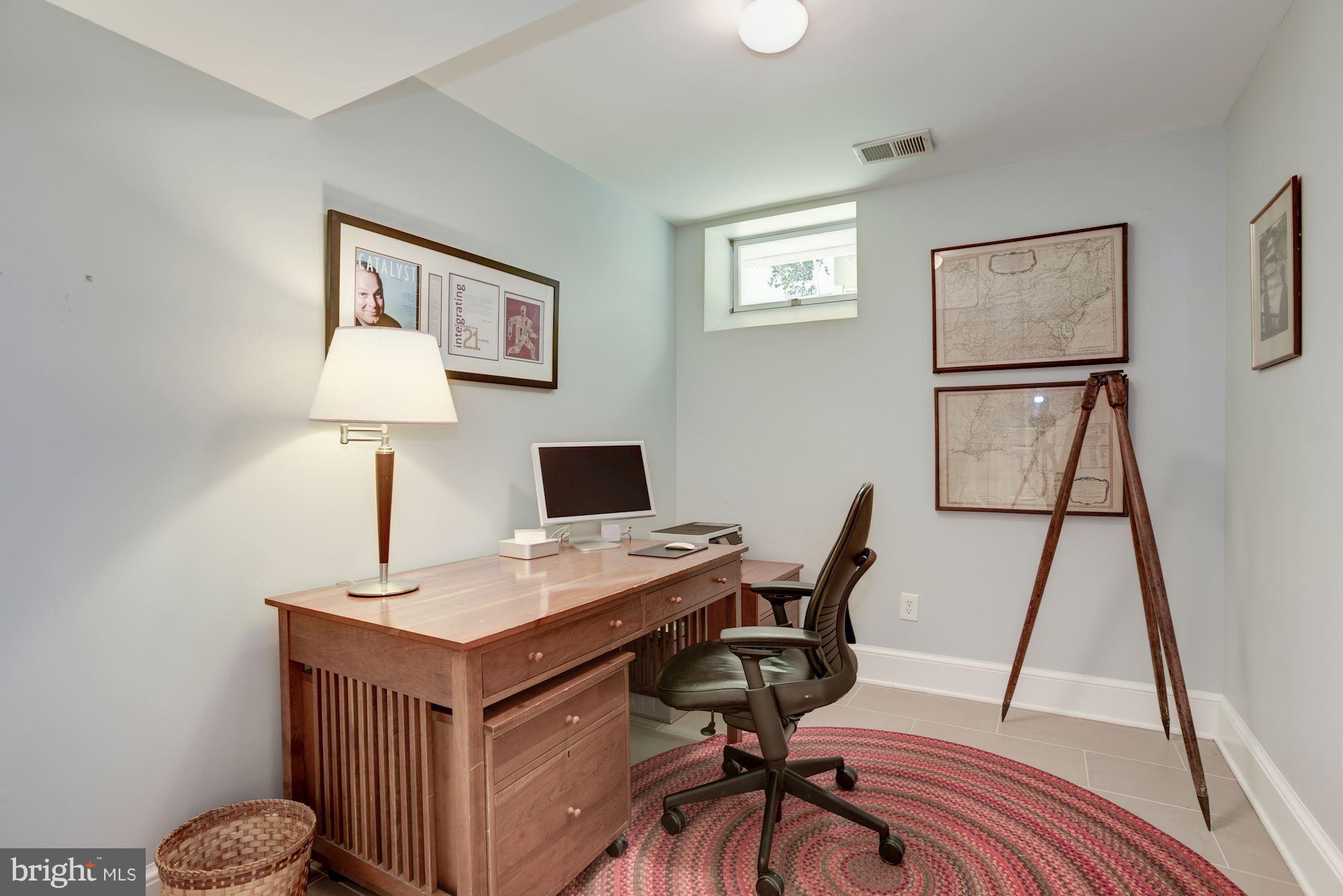 1507 Stonewall Road Alexandria, VA 22301 - Photo 23 of 29 Dedicated home office on lower level.