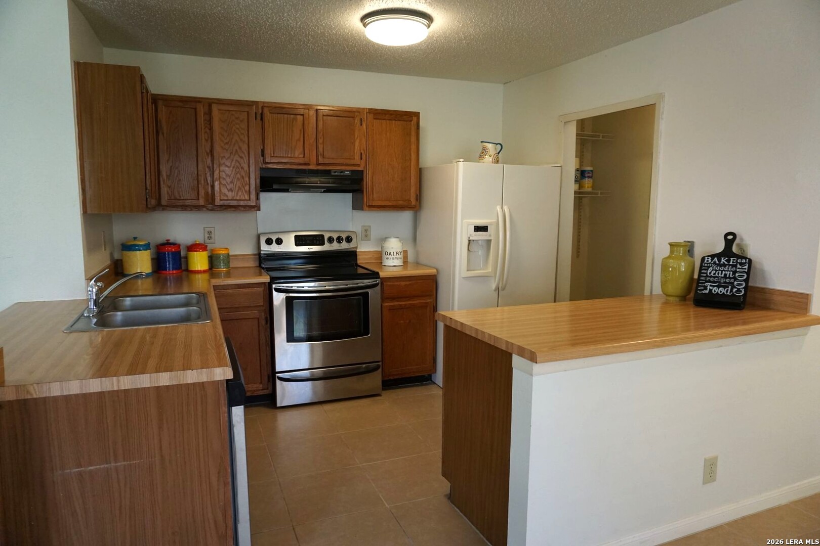 8435 Forest Ridge Drive San Antonio, TX 78239 - Photo 7 of 25