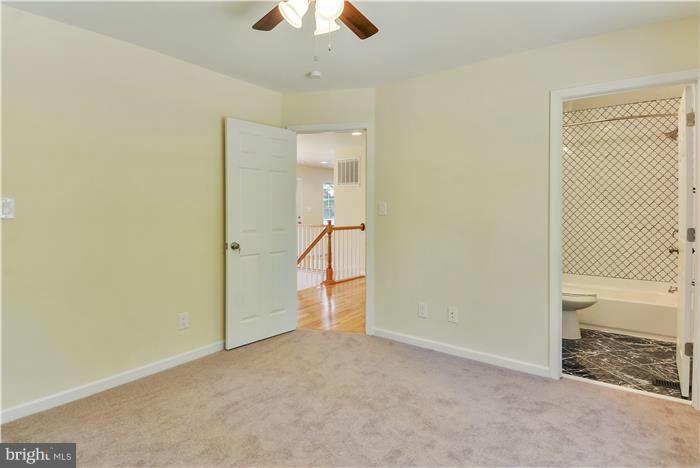 19006 Chandlee Mill Road Sandy Spring, MD 20860 - Photo 15 of 30 Bedroom (Master)