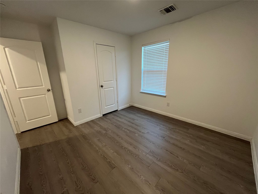 14141 Prospector Way Elgin, TX 78621 - Photo 12 of 16 Bed #2