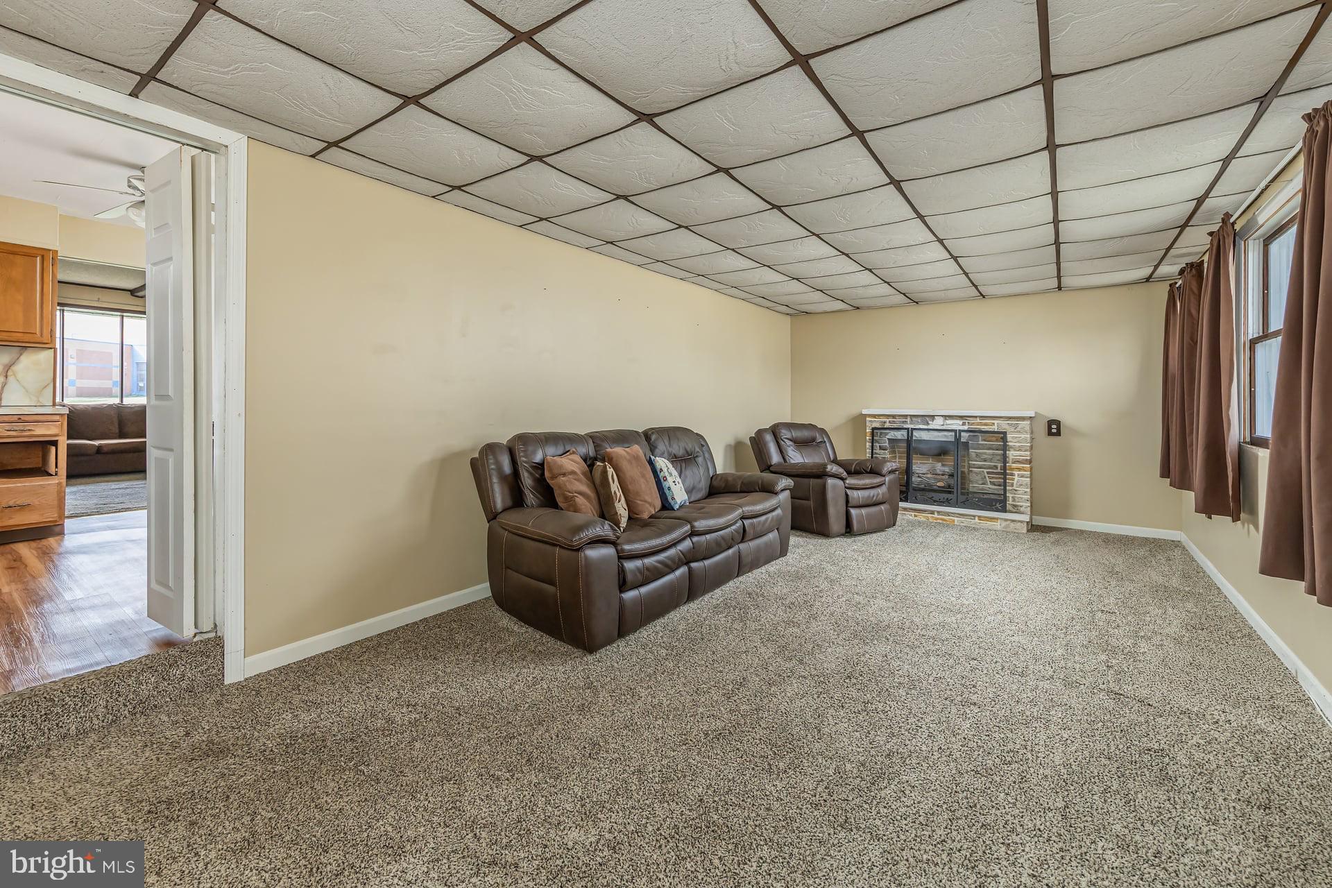 1037 Monmouth Road Deptford, NJ 08096 - Photo 9 of 16