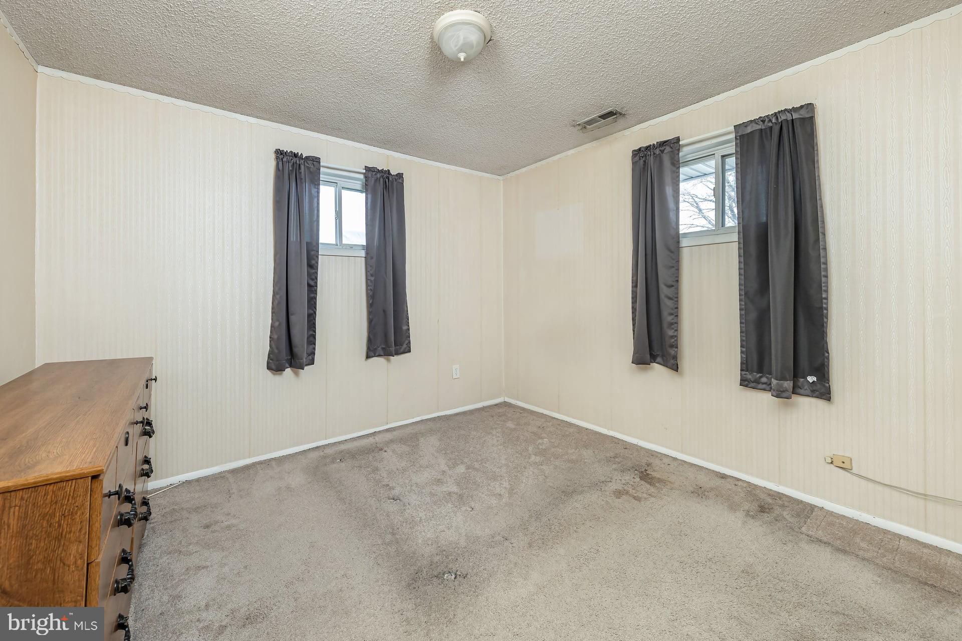 1037 Monmouth Road Deptford, NJ 08096 - Photo 10 of 16