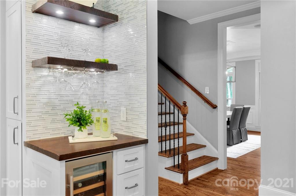 1111 Lytton Lane Matthews, NC 28104 - Photo 20 of 48 a view of entryway and hall