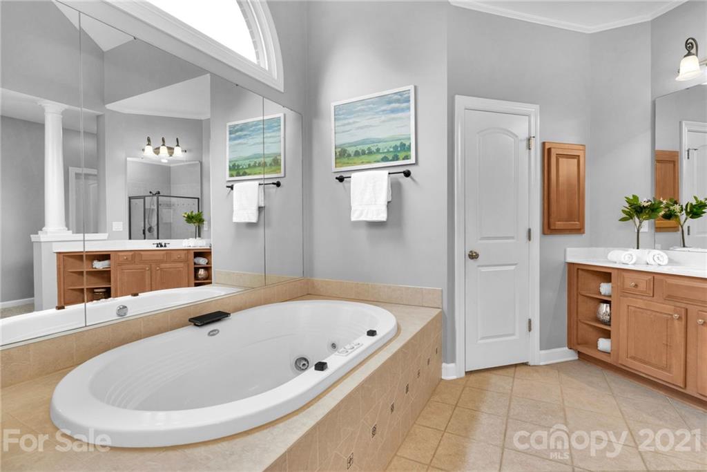 1111 Lytton Lane Matthews, NC 28104 - Photo 25 of 48 a living room with furniture and a window