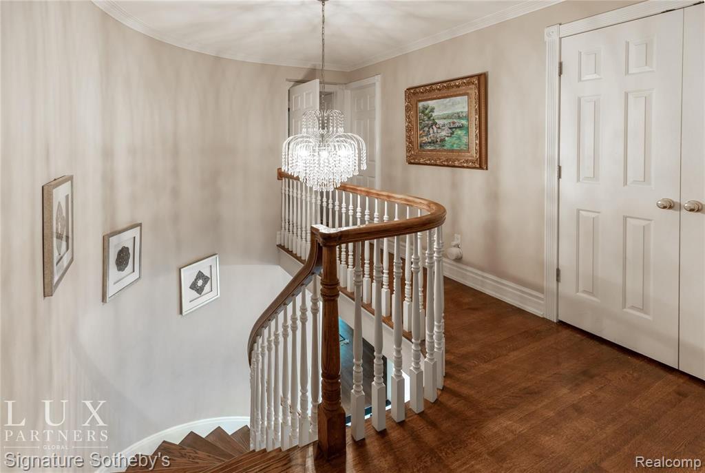 563 Shelden Road Grosse Pointe Shores, MI 48236 - Photo 11 of 25