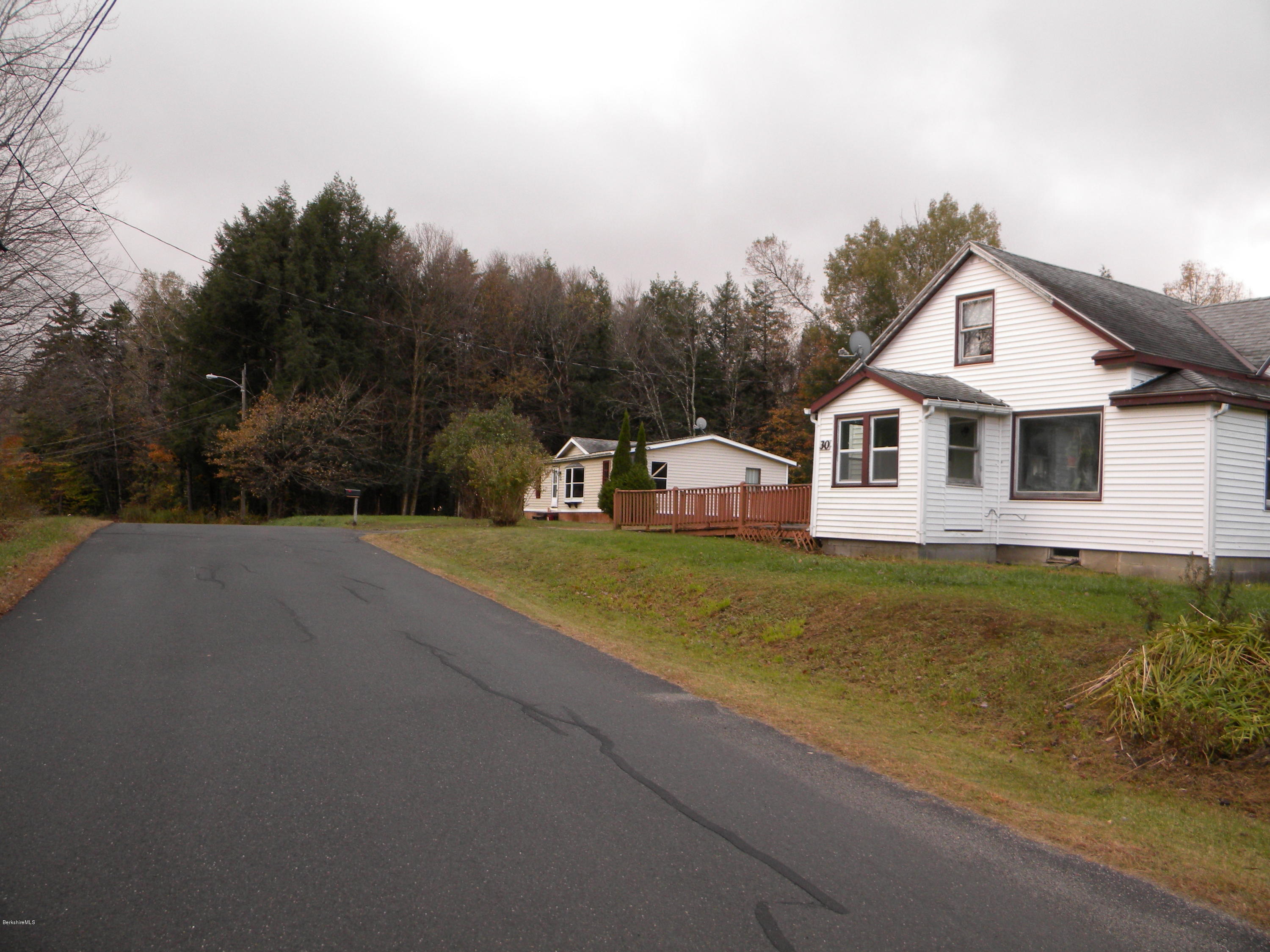 30 Phelps Road Florida, MA 01247 - Photo 3 of 6 DSCN5801