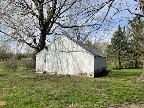 $449,500 | 34693 145th Street, Waseca, MN 56093