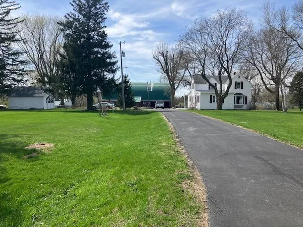 $449,500 | 34693 145th Street, Waseca, MN 56093