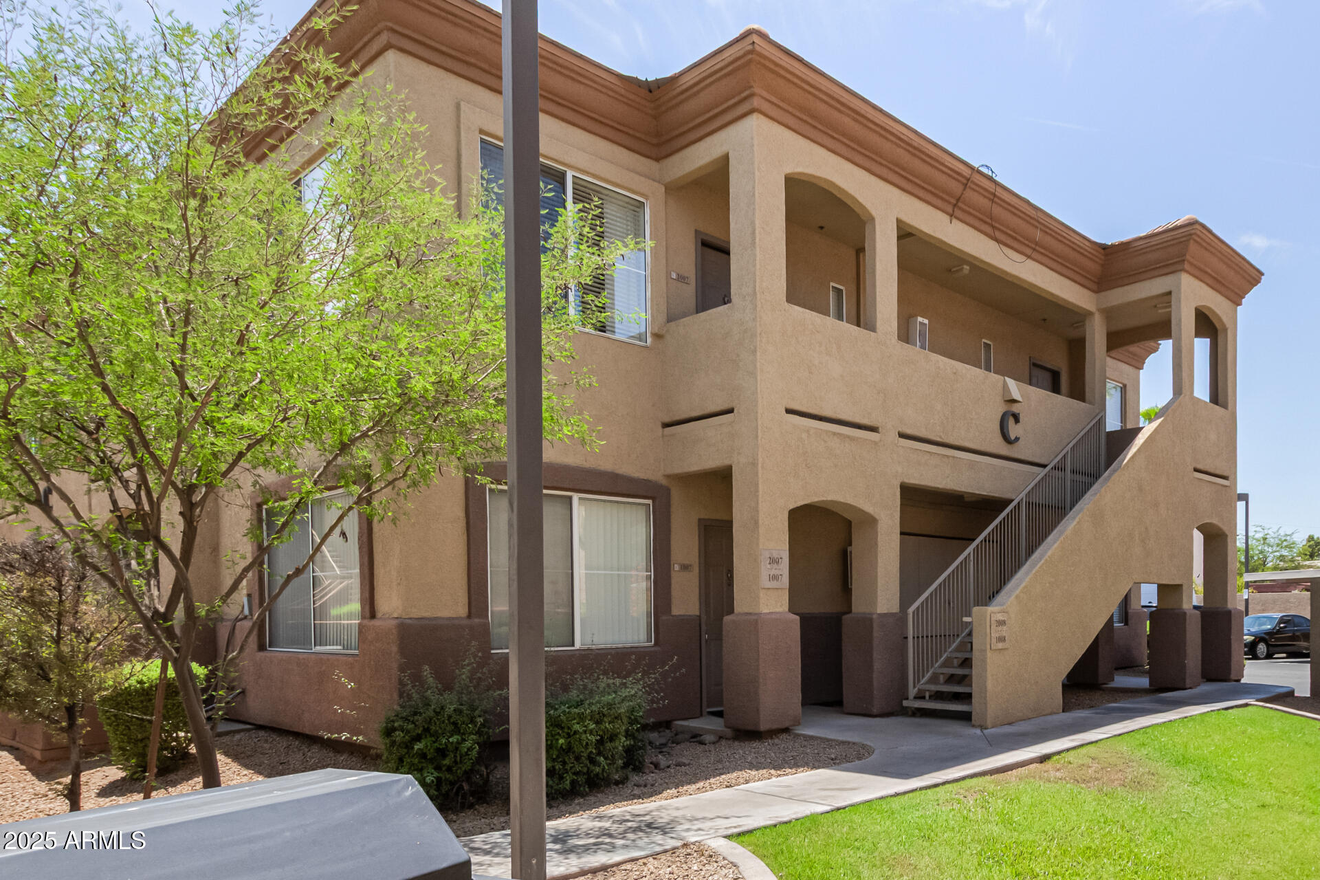 2134 East Broadway Road, Unit 2007 Tempe, AZ 85282 - Photo 3 of 35 04-Broadway