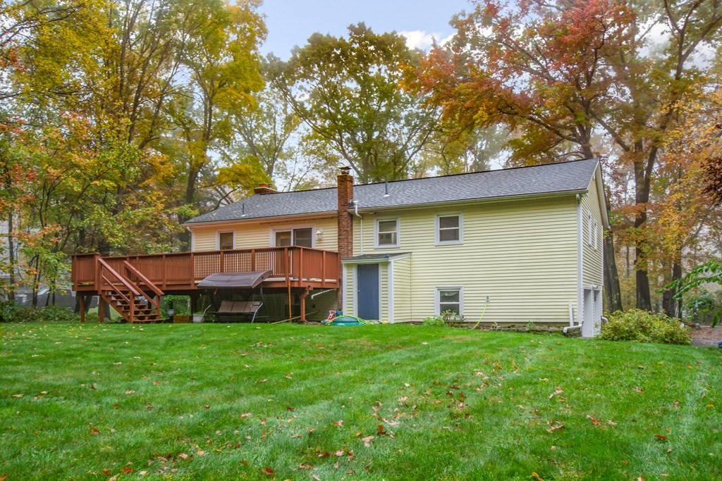 25 Colonial Road Sutton, MA 01590 - Photo 28 of 30