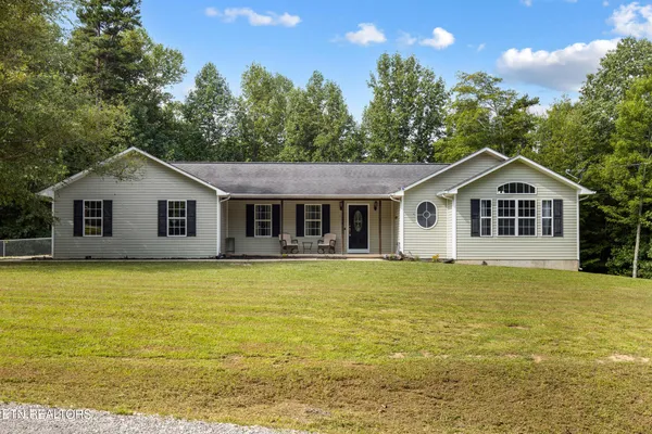$340,000 | 582 Chance Private Drive, Oneida, TN 37841