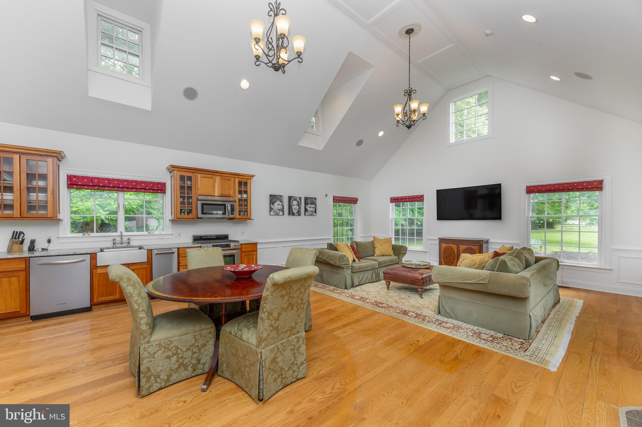 107 East Mill Road Flourtown, PA 19031 - Photo 15 of 34
