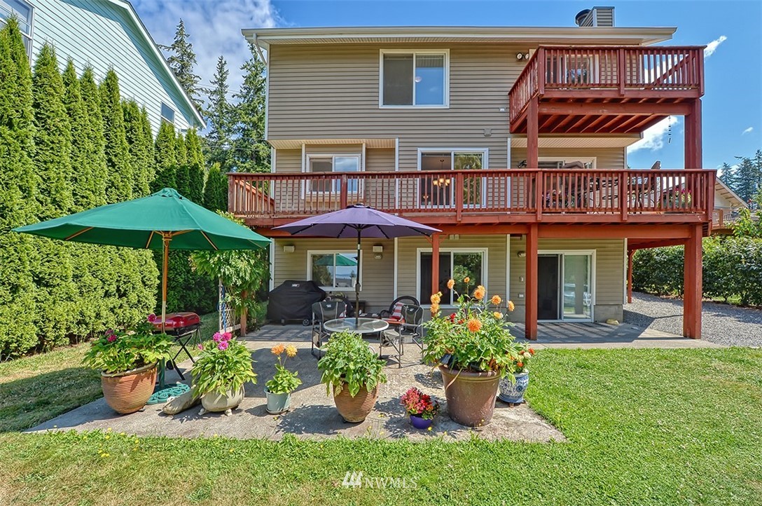 2208 Samish Way Bellingham, WA 98229 - Photo 2 of 34 Gallery Image 2