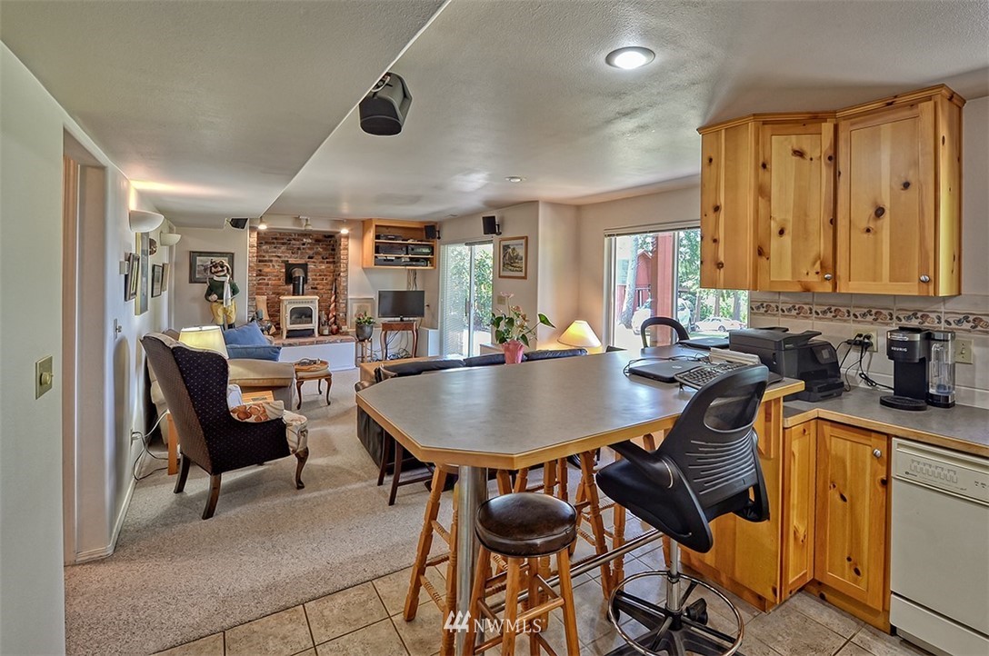 2208 Samish Way Bellingham, WA 98229 - Photo 27 of 34 Gallery Image 27
