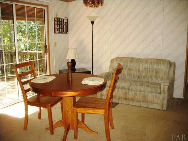 5047 East Lake Road Milton, FL 32583 - Photo 13 of 25 Gallery Image 13